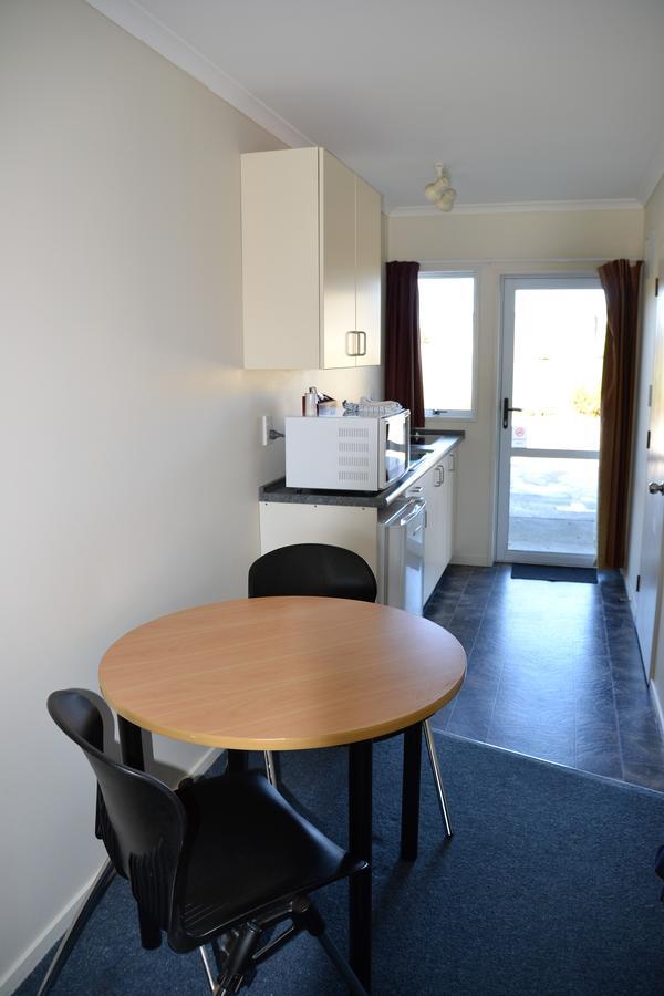Catlins Gateway Motels Owaka Экстерьер фото